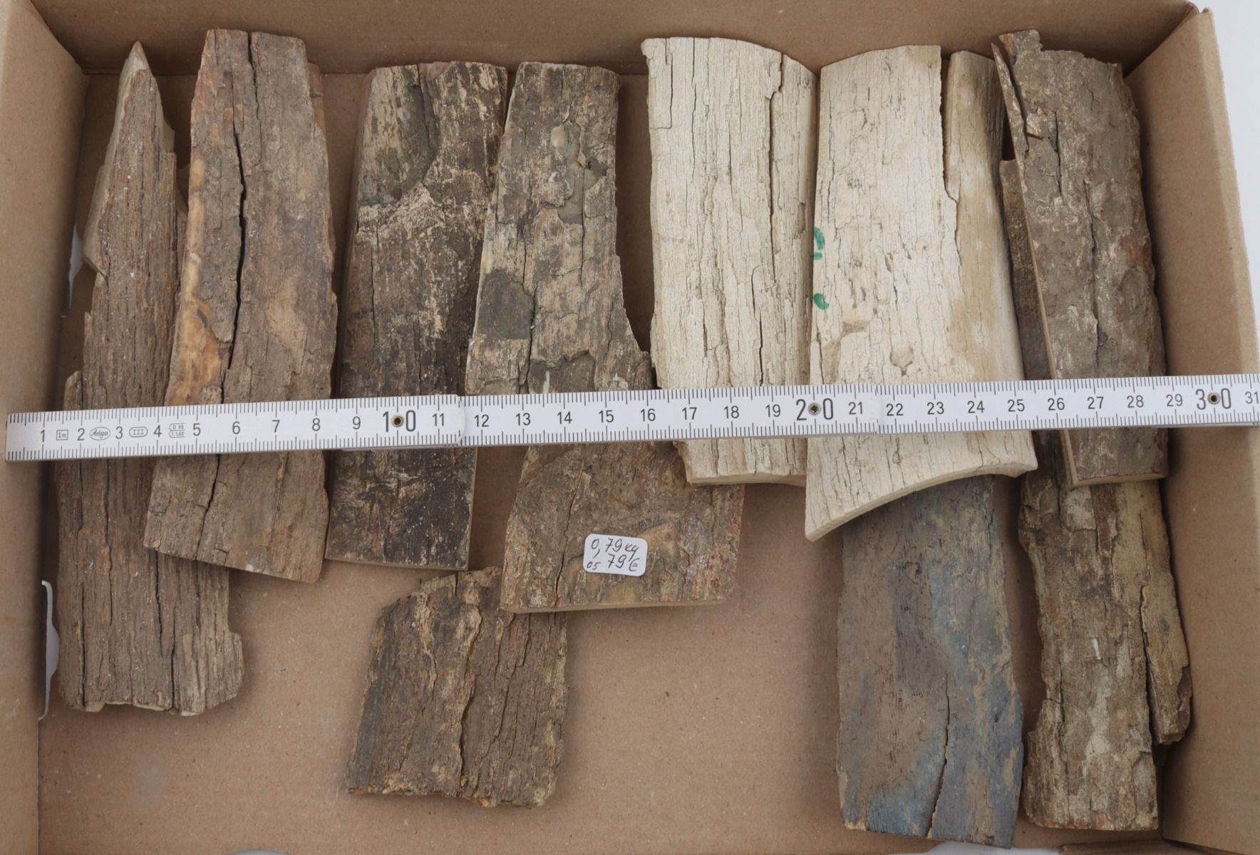 Untreated mammoth bark pieces
