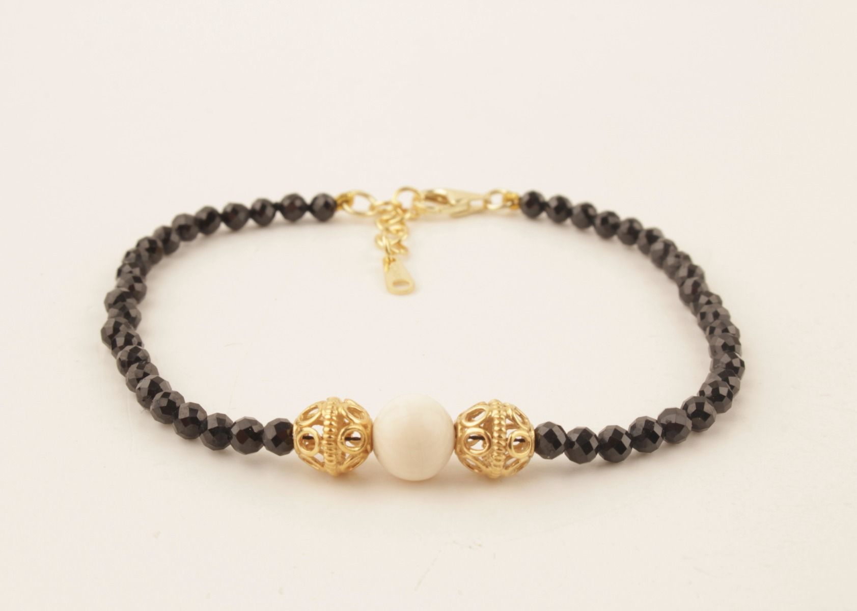 Black Spinel Mammoth Ivory Bracelet