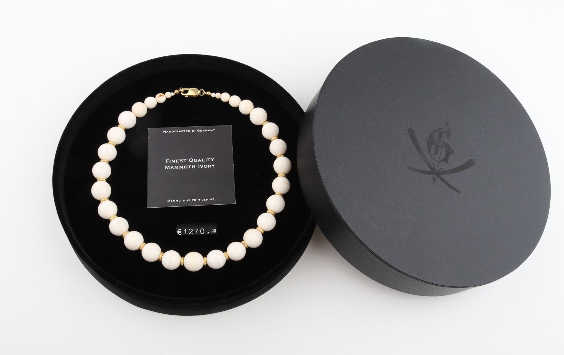 Aureate Necklace