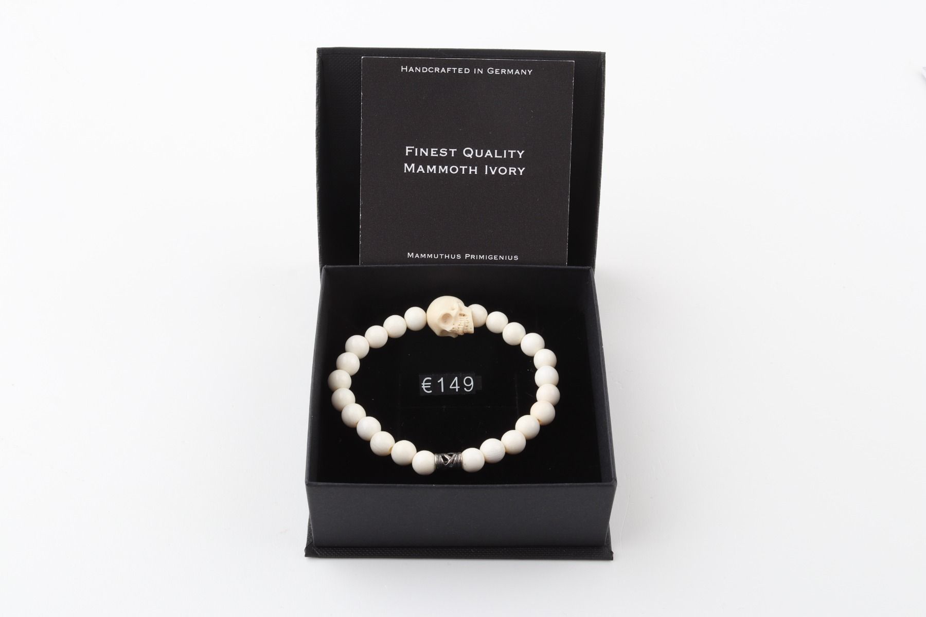Skull Accent Mammoth Ivory Bracelet