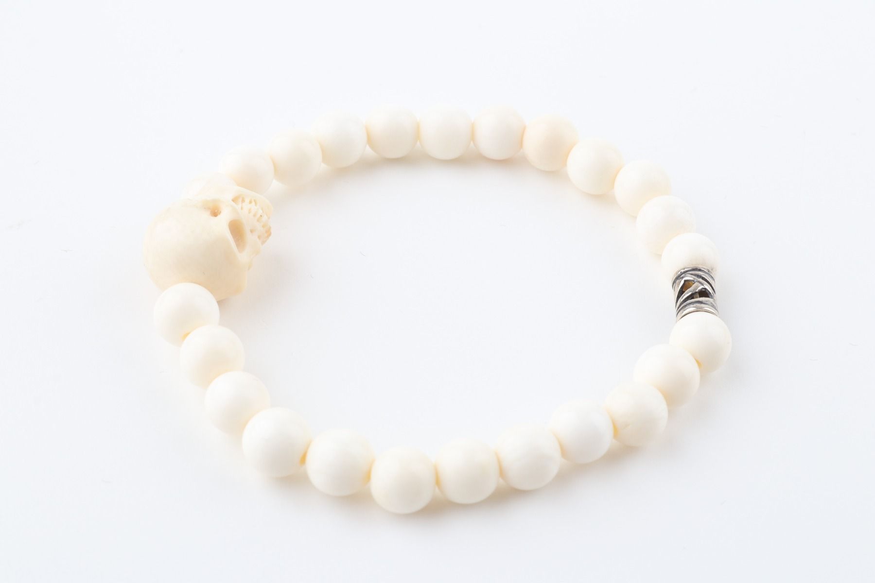 Skull Accent Mammoth Ivory Bracelet