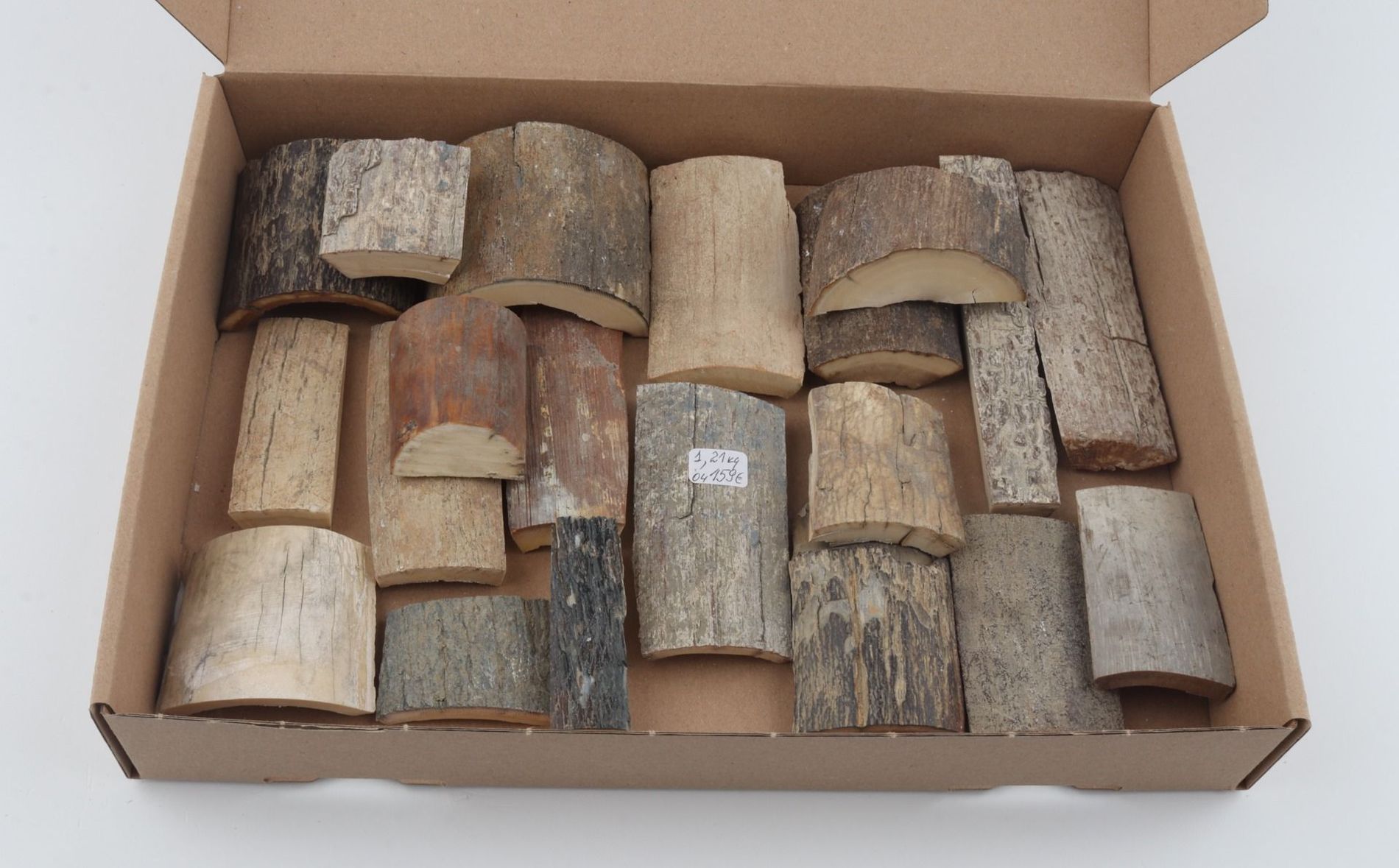 Raw mammoth bark pieces