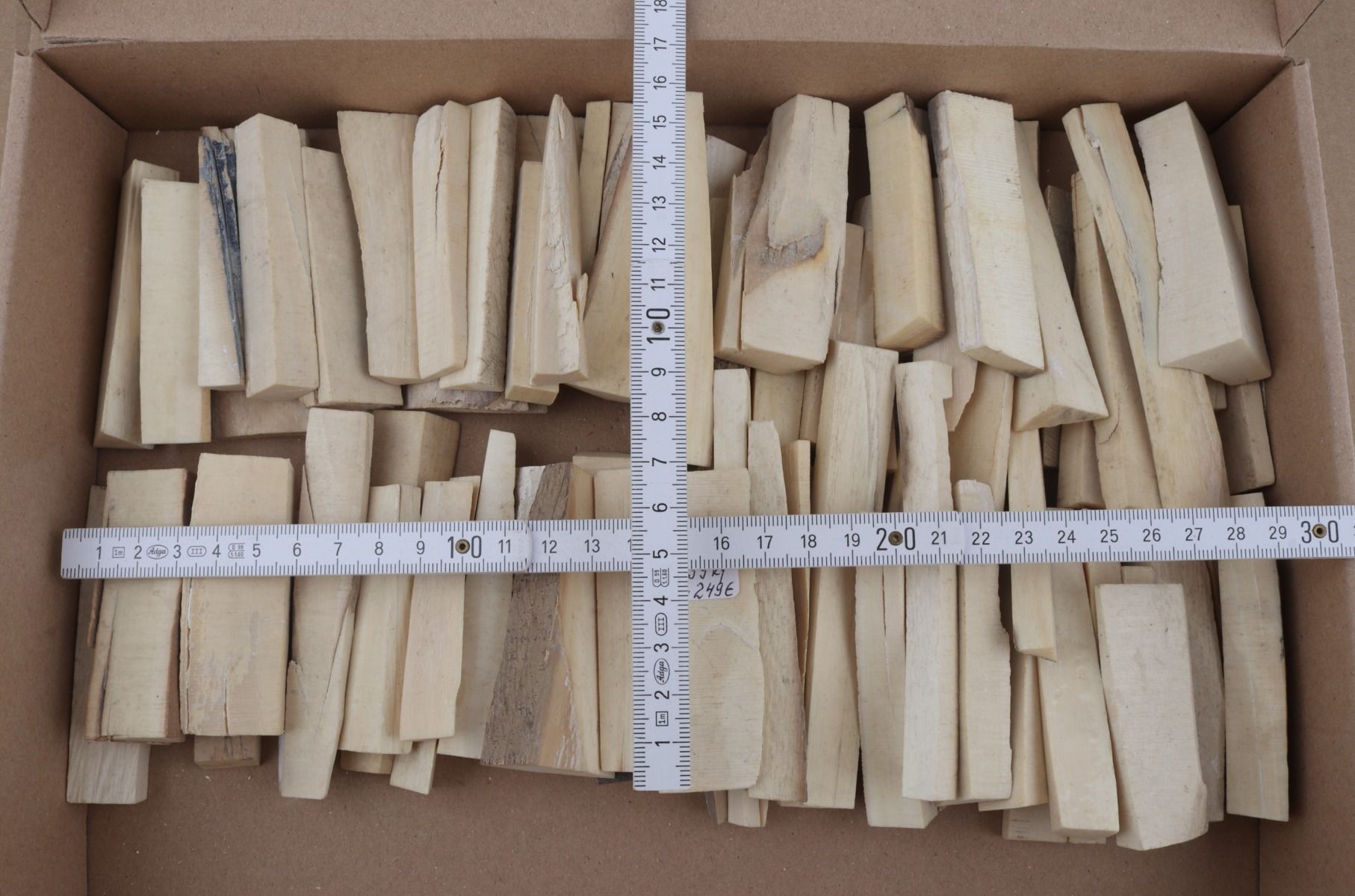 White mammoth ivory pieces