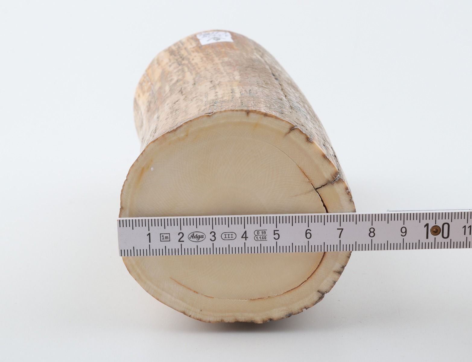 Round mammoth tusk piece