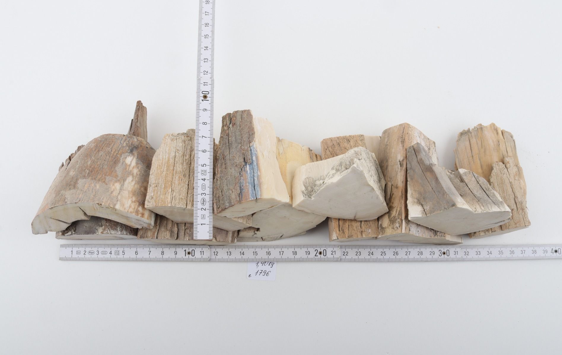 Untreated mammoth ivory pieces