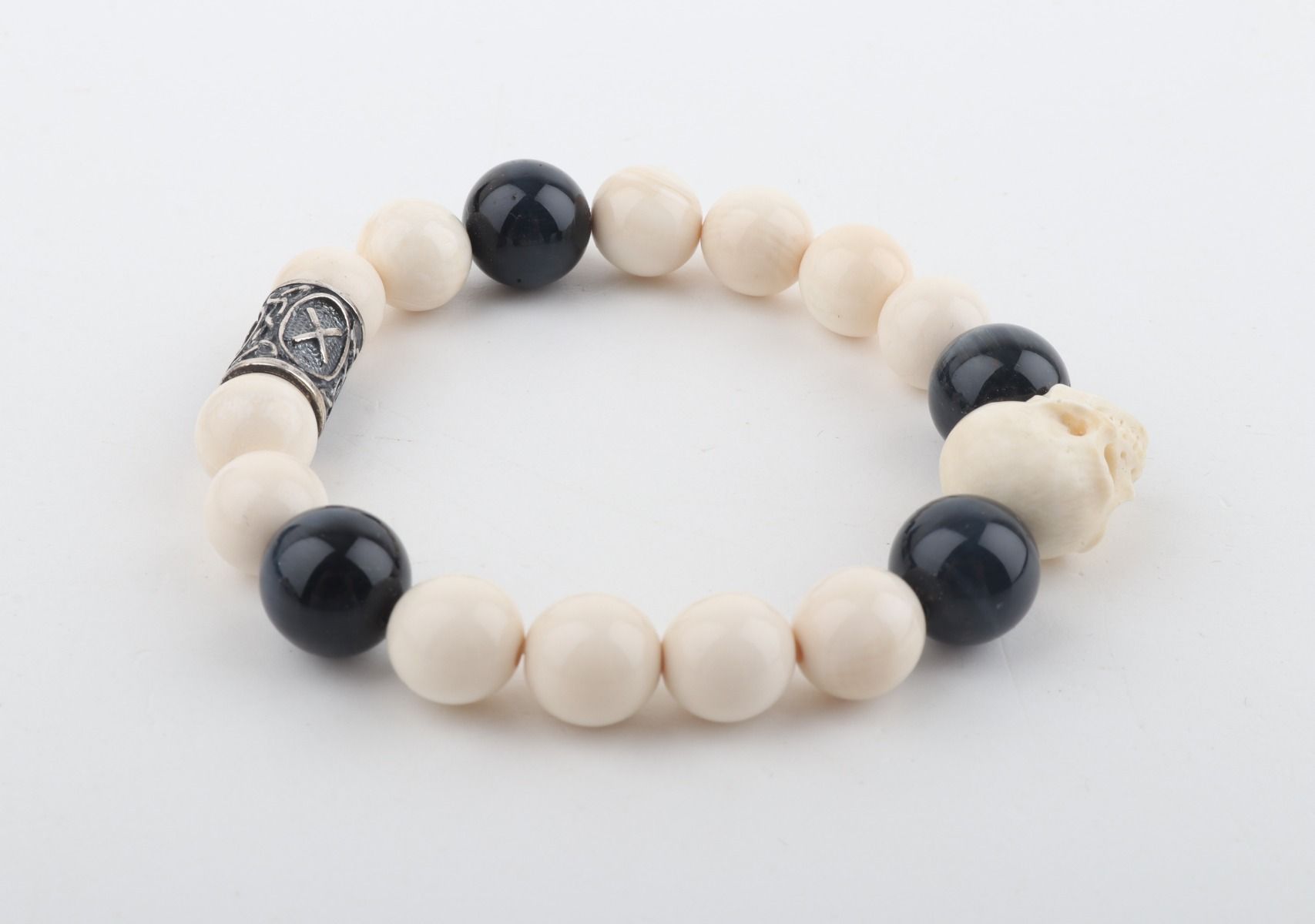 White Mammoth Skull & Flacon's Eye Bracelet