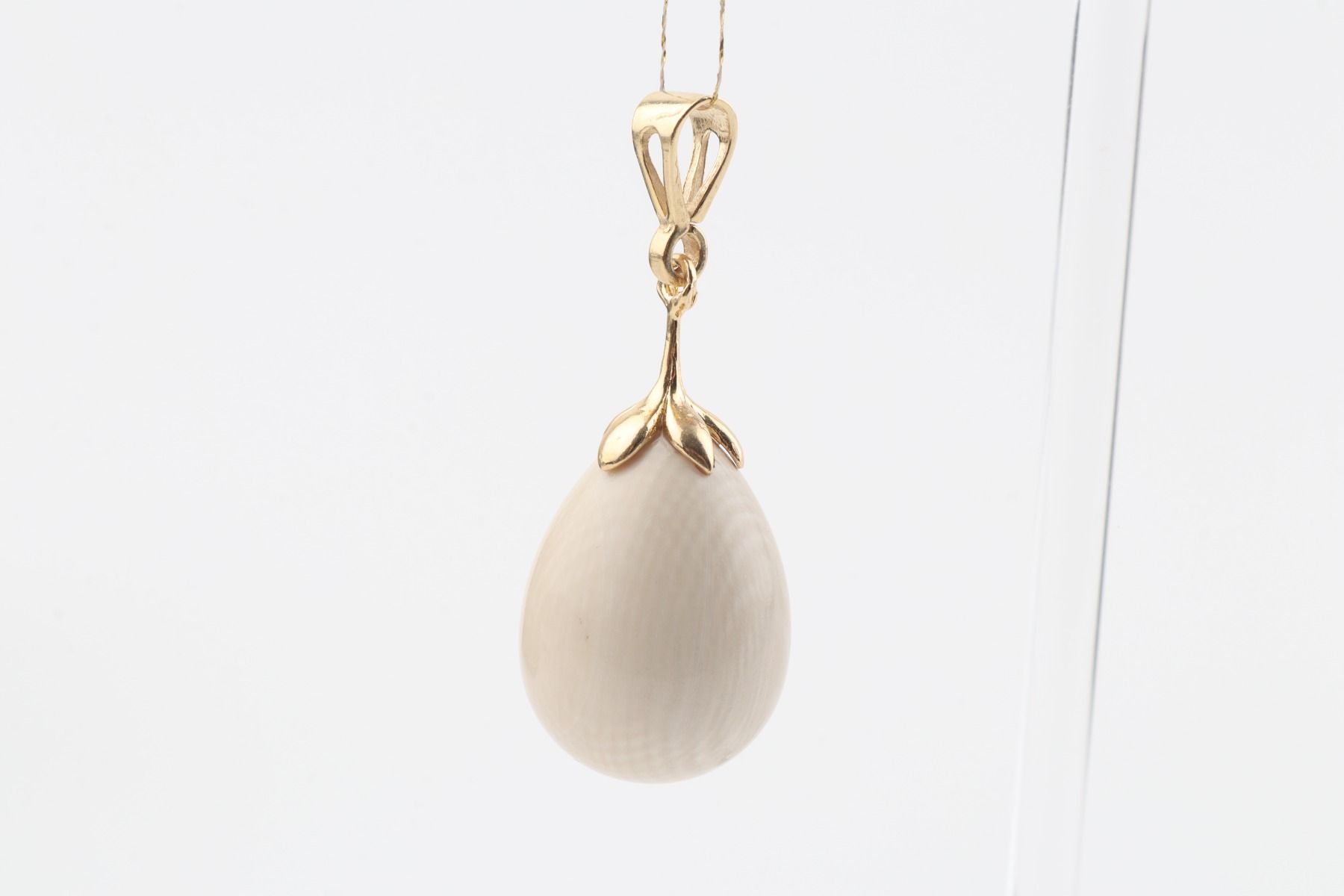 Mammoth Ivory Teardrop Pendant