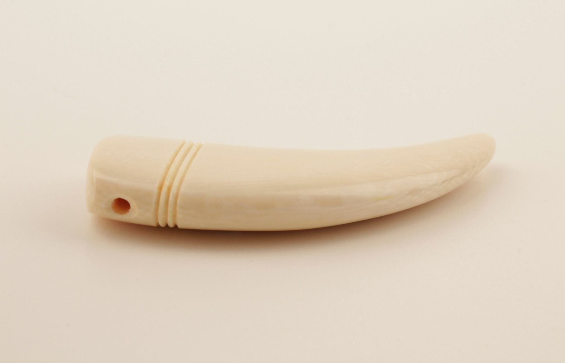 Natural mammoth ivory pendant