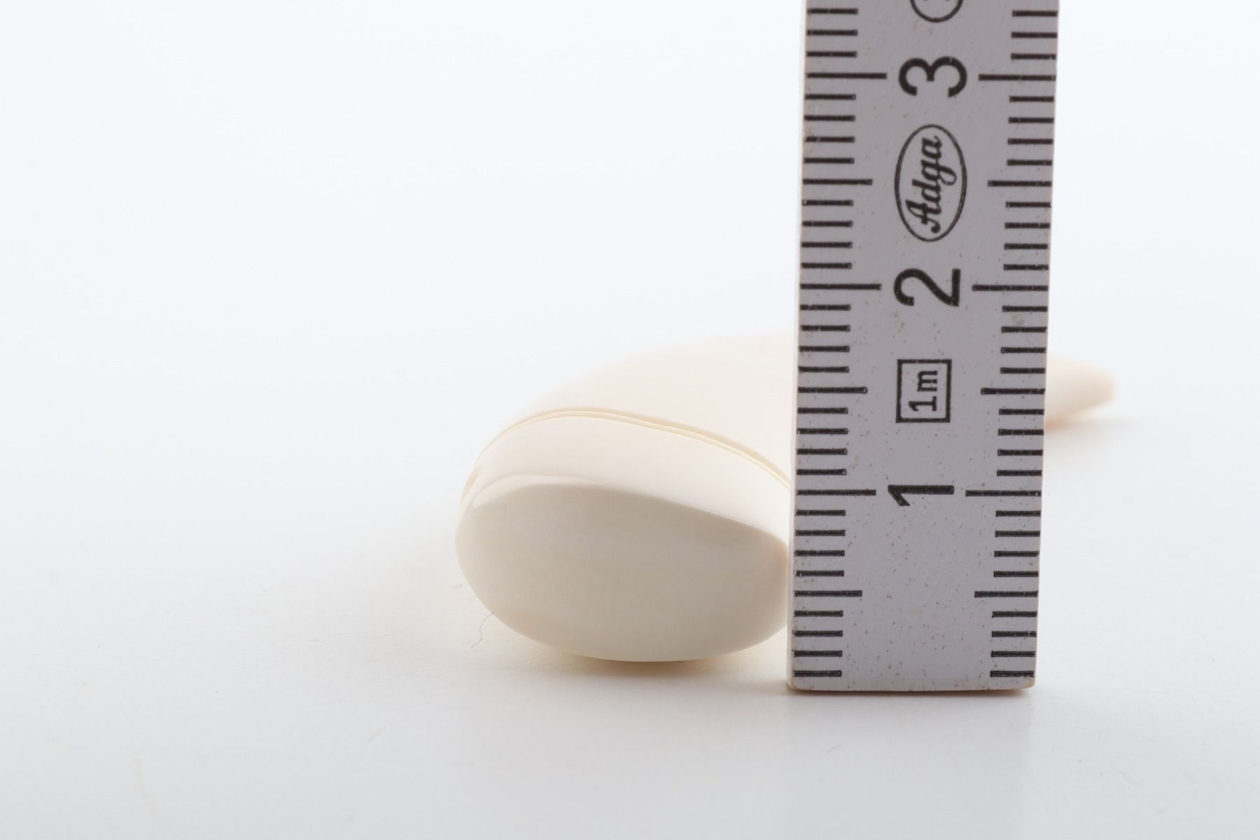 Carved mammoth ivory pendant