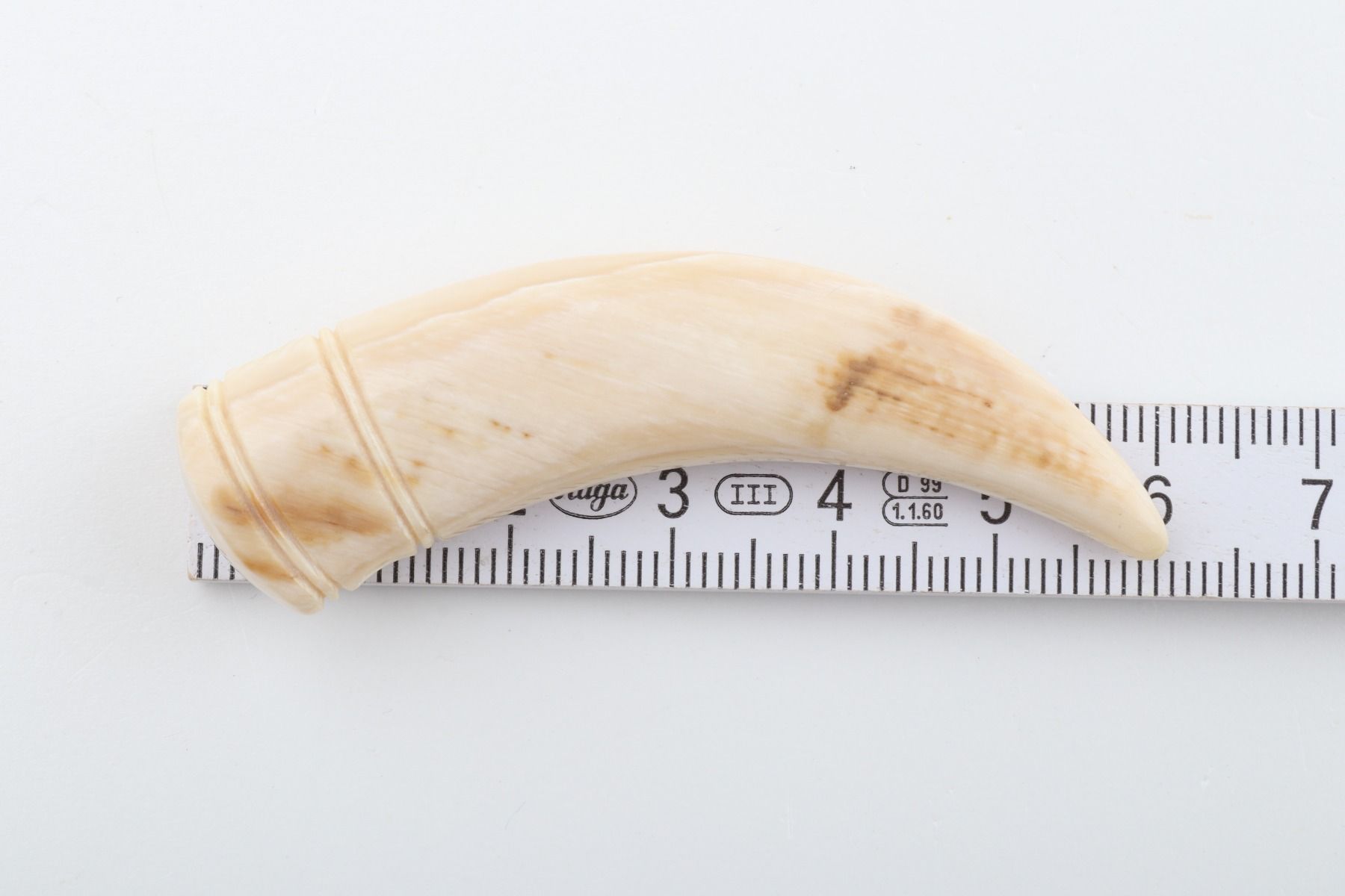 Carved mammoth ivory pendant