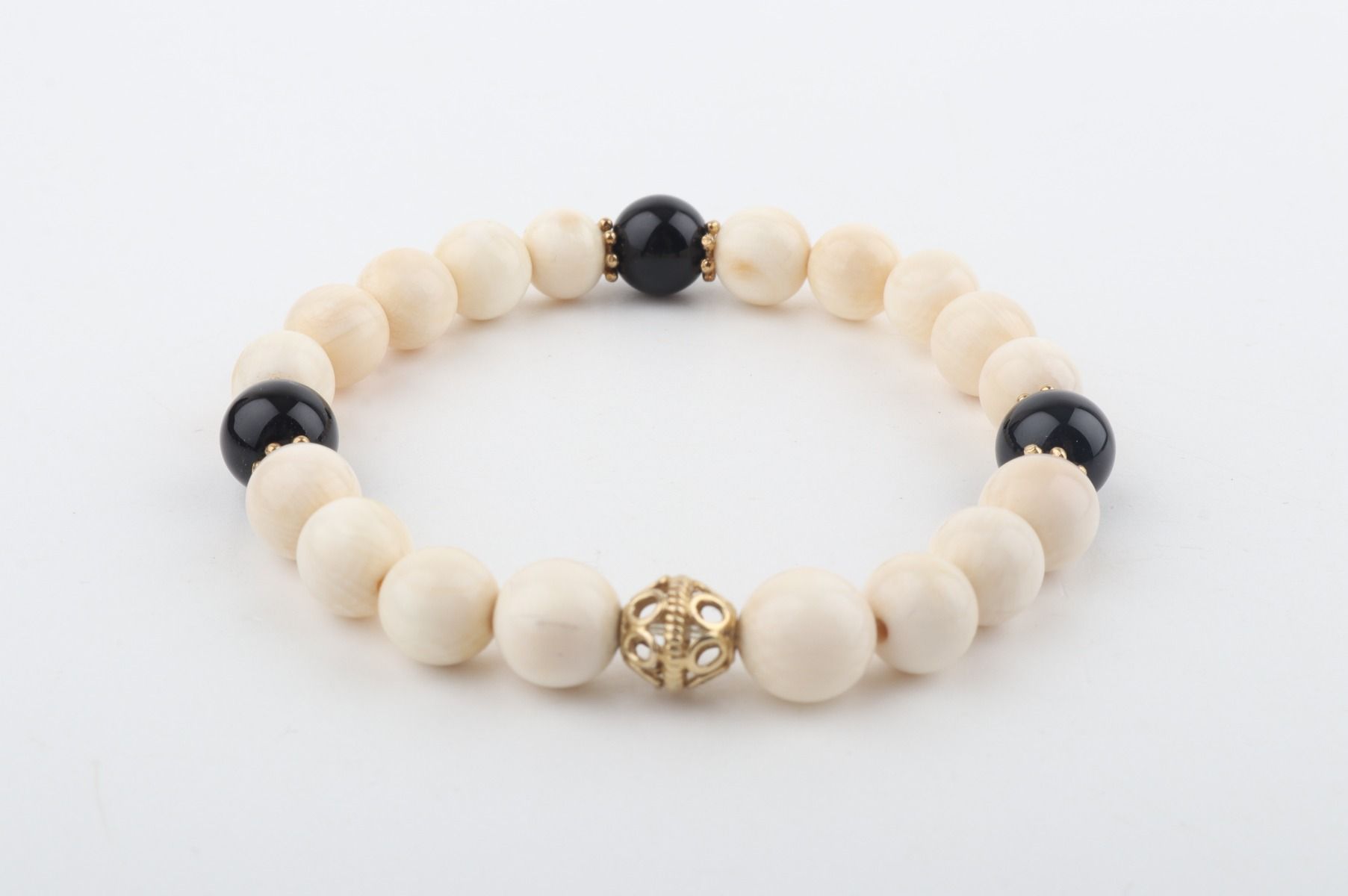 Mammoth Ivory & Black Agate Bracelet