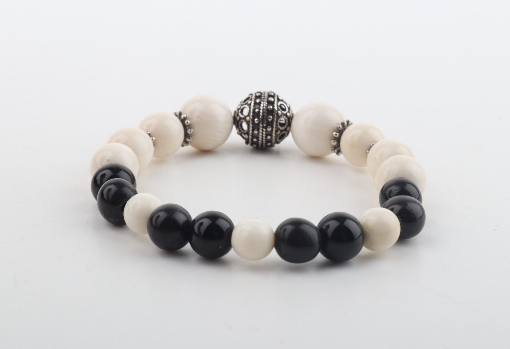 The Tibet Black Mammoth Ivory & Black Onyx bracelet