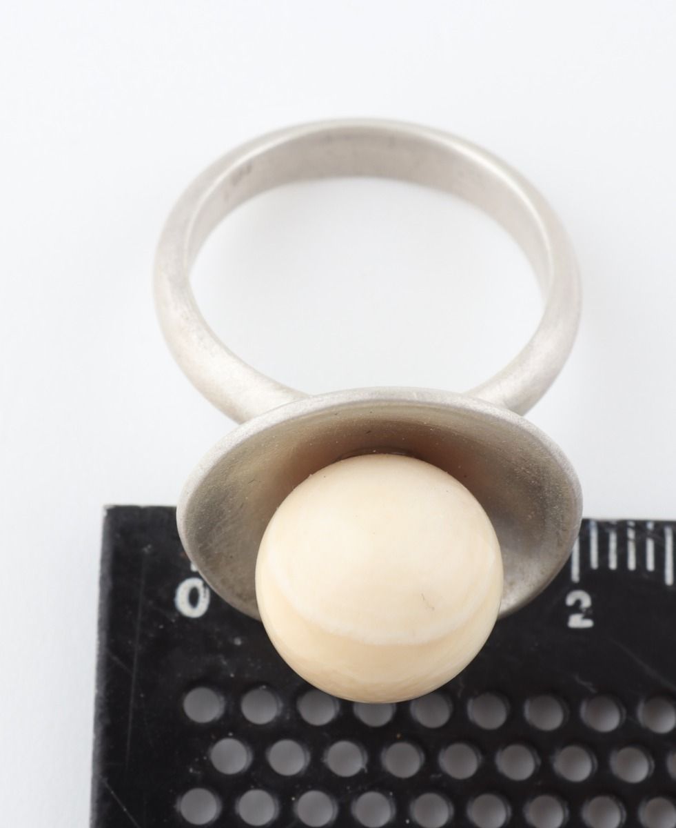 The New Pearl Ring