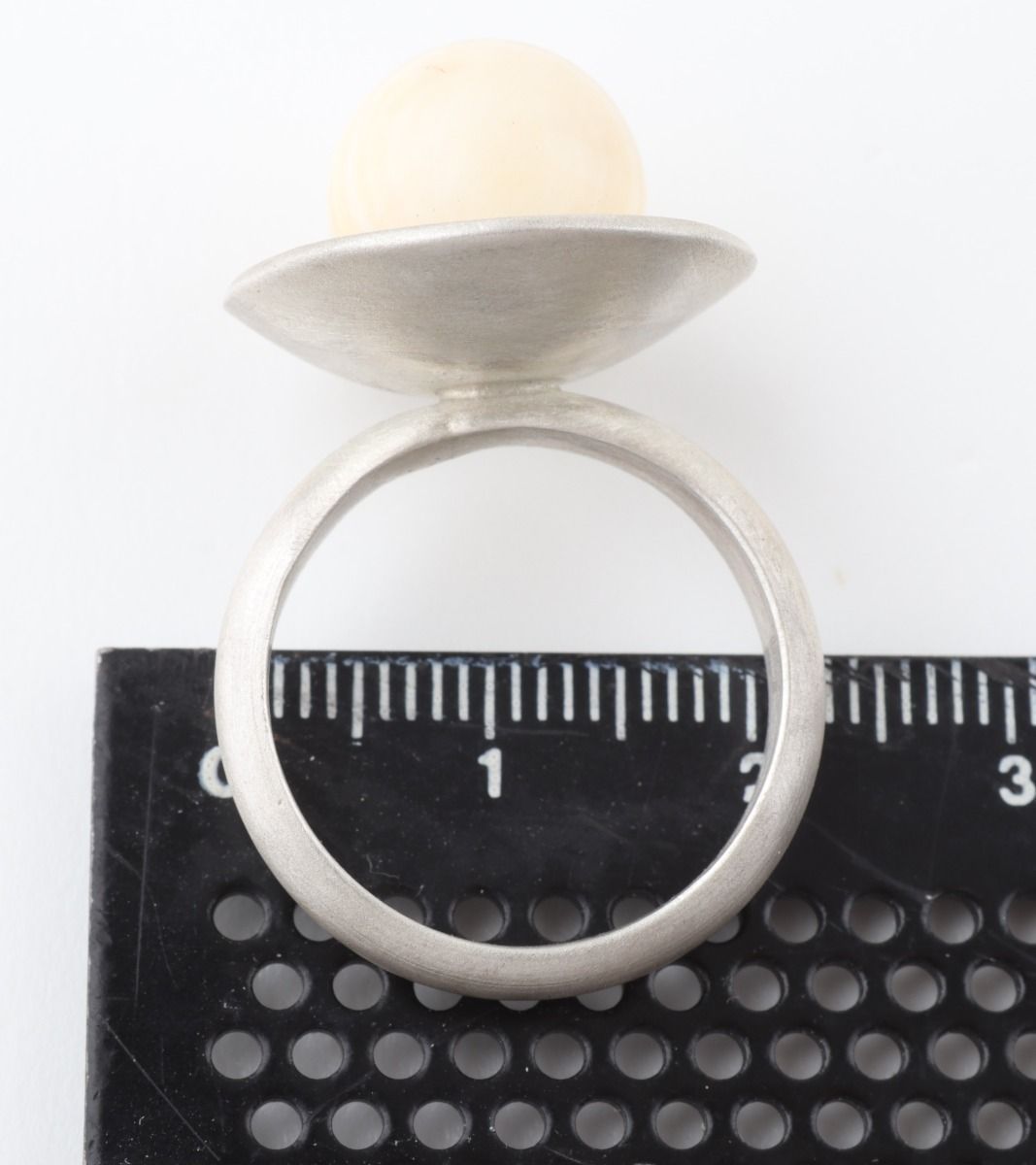 The New Pearl Ring