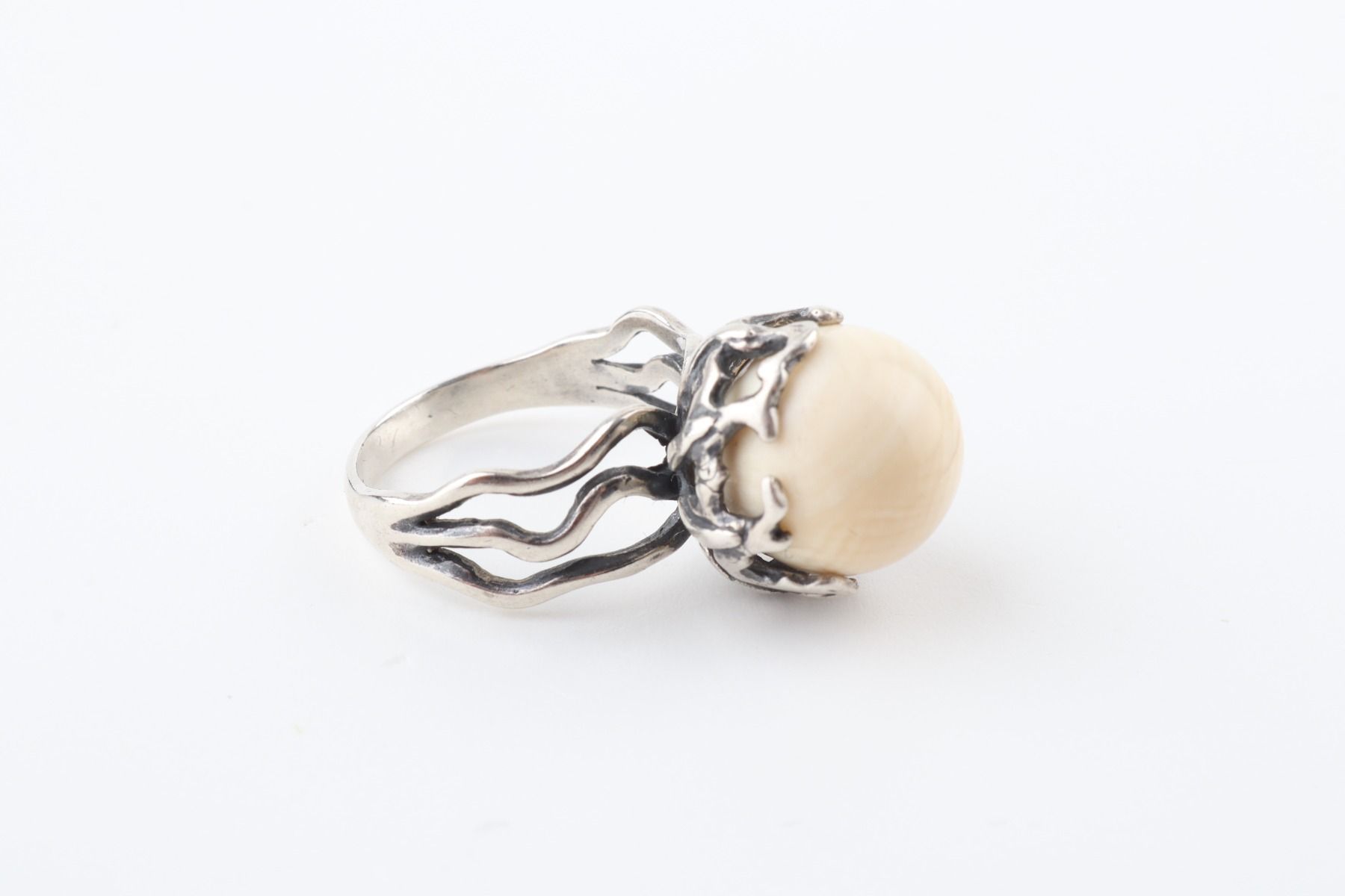 The Peony Ring