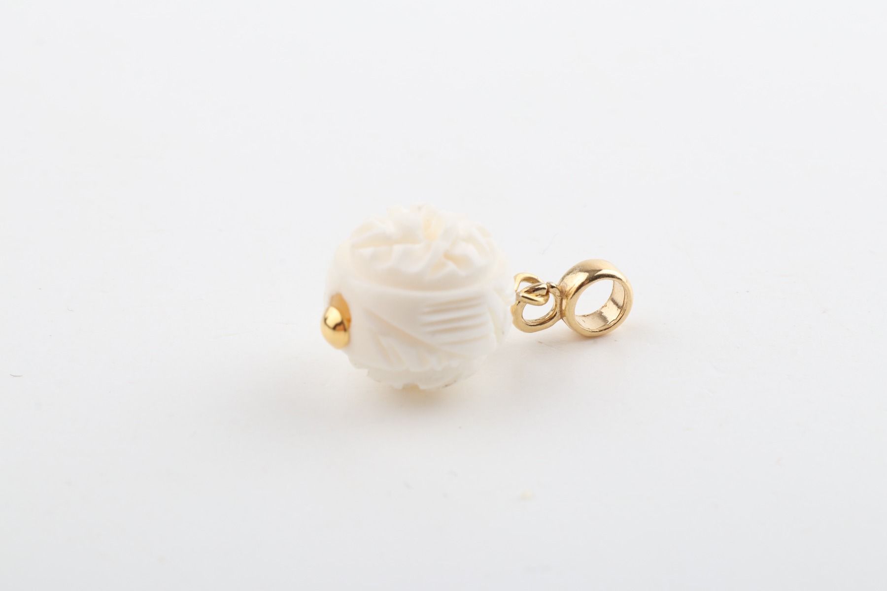 Mini Rose Mammoth Ivory Pendant