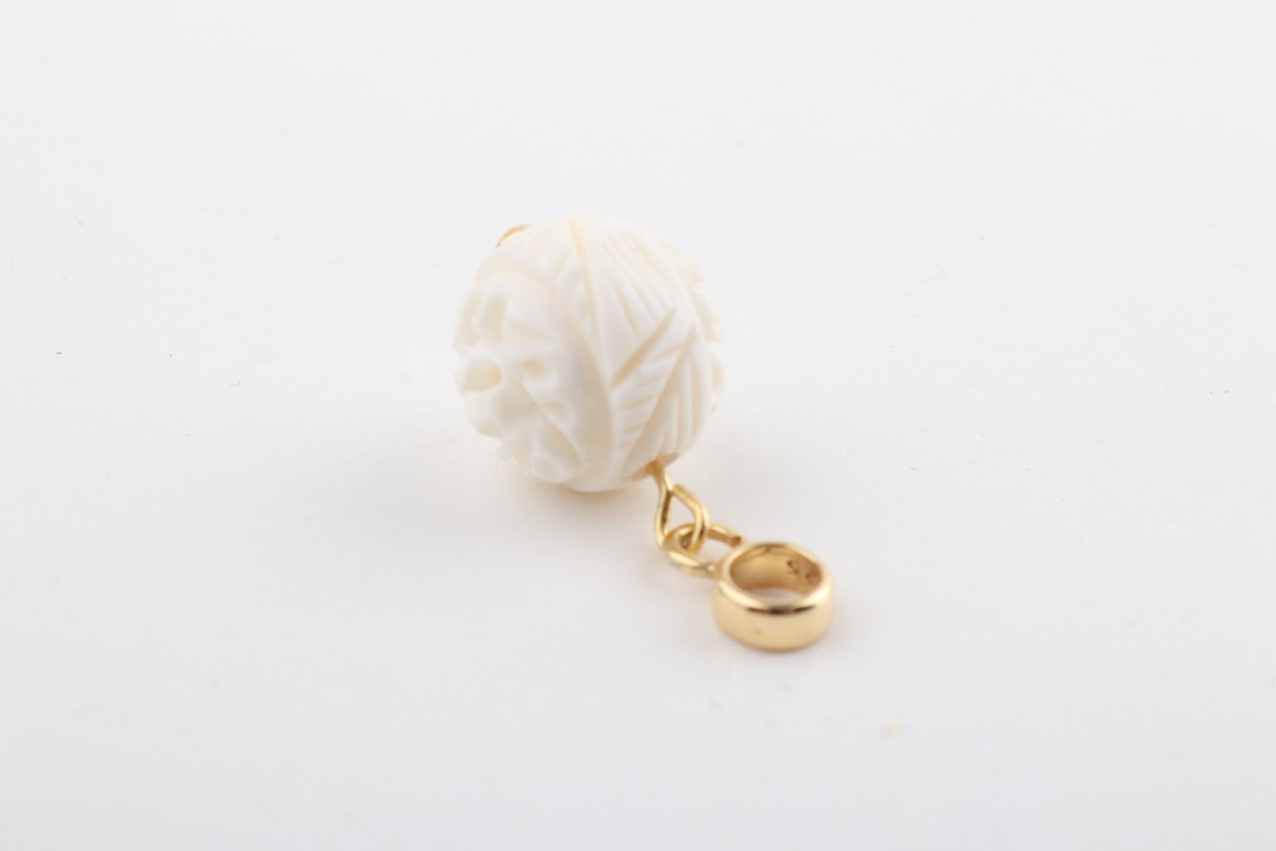 Mini Rose Mammoth Ivory Pendant