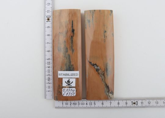 Stabilised mammoth bark scales