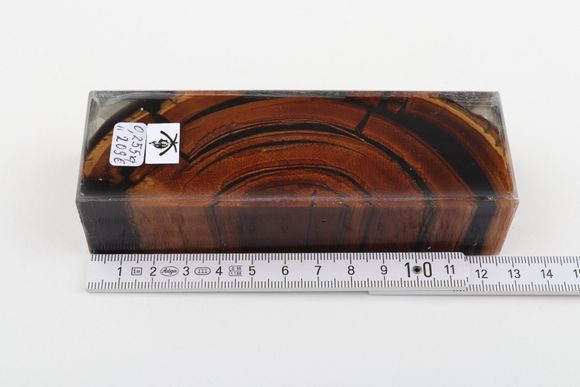 Stabilised mammoth ivory block