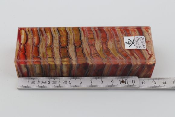 Stabilised mammoth molar block