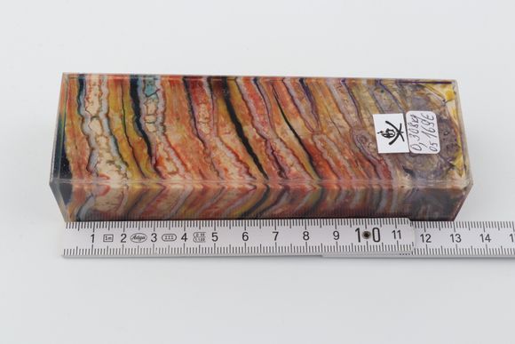 Stabilised mammoth molar block