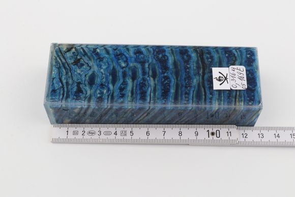 Stabilised mammoth molar block