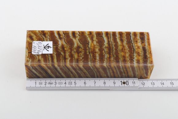 Stabilised mammoth molar block