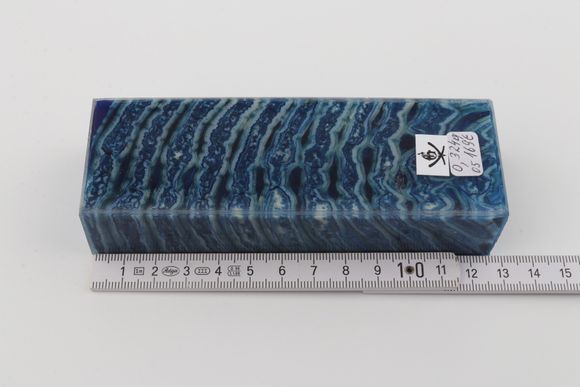 Stabilised mammoth molar block