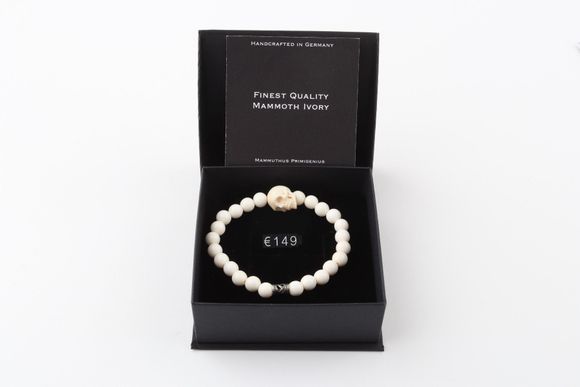 Skull Accent Mammoth Ivory Bracelet