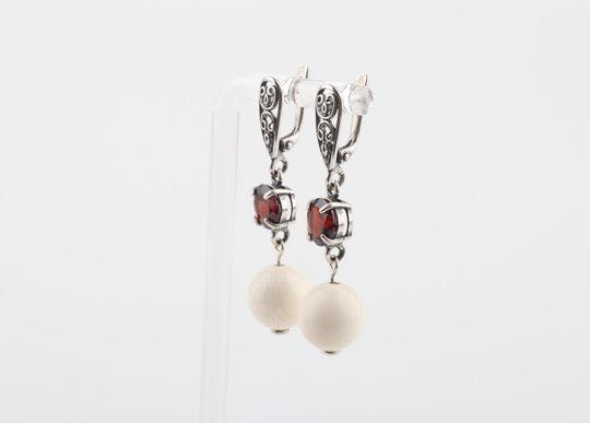 Garnet Filigree Earrings