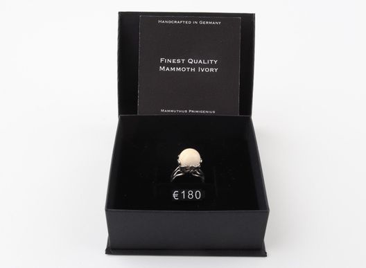 The Peony Ring
