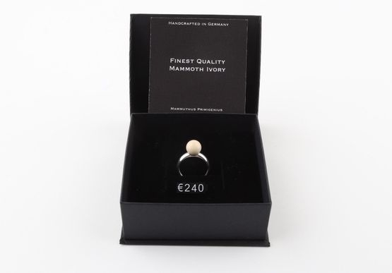Minimalistic Mammoth Ivory Pearl Ring